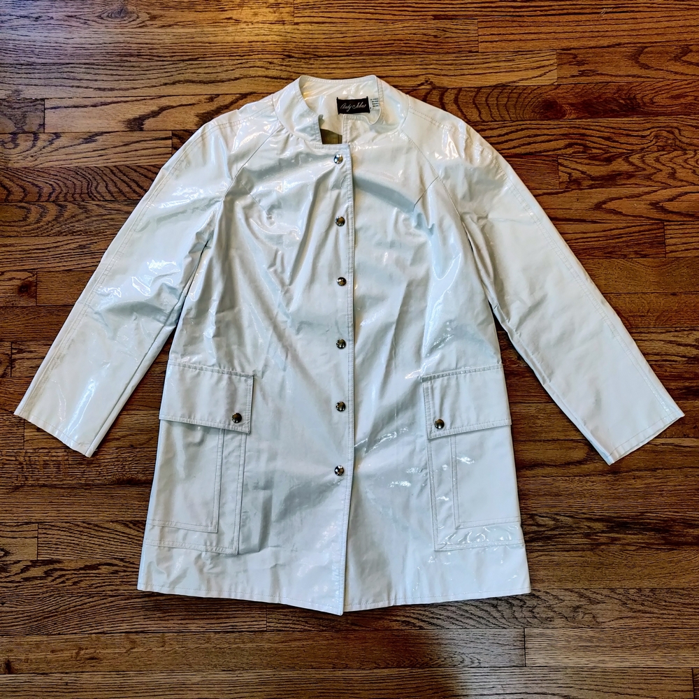 Women's Vintage White Raincoat